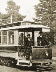 NMETL 9 in Mt Alexander Road. Photograph from the Melbourne Tram Museum collection