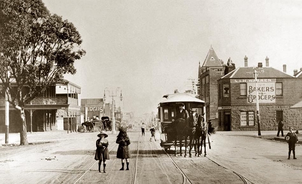 NTC car at the corner of Bell Street. Photograph courtesy Coburg Historical Society